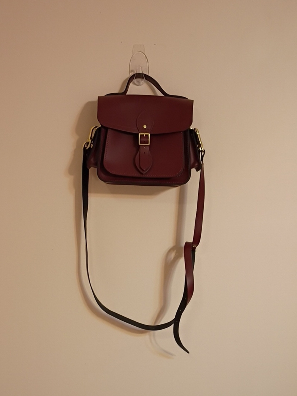 Cambridge Satchel Company Traveller Crossbody Bag in Oxblood